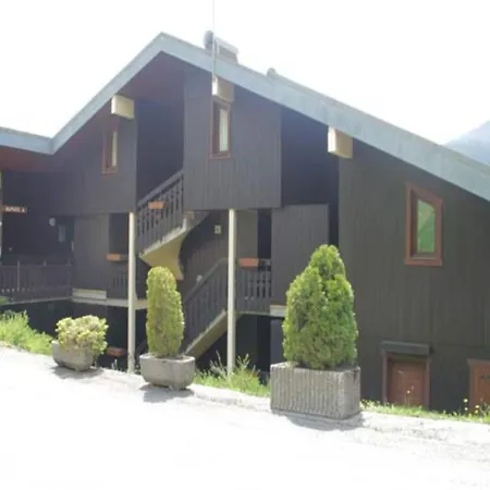 아파트 For 4 People With Parking Châtel